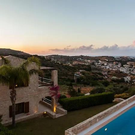 Luxury Pantheon Villa *